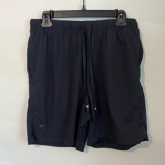 Fabletics black workout shorts - Picture 1 of 3